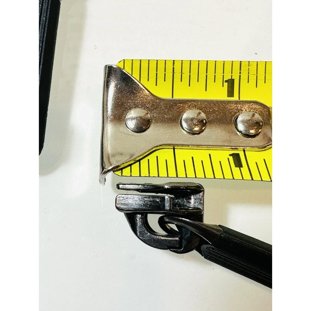 Lot of 6 Replacement Zipper Pulls Sliders for Samsonite Element XLT 2.0  Luggage